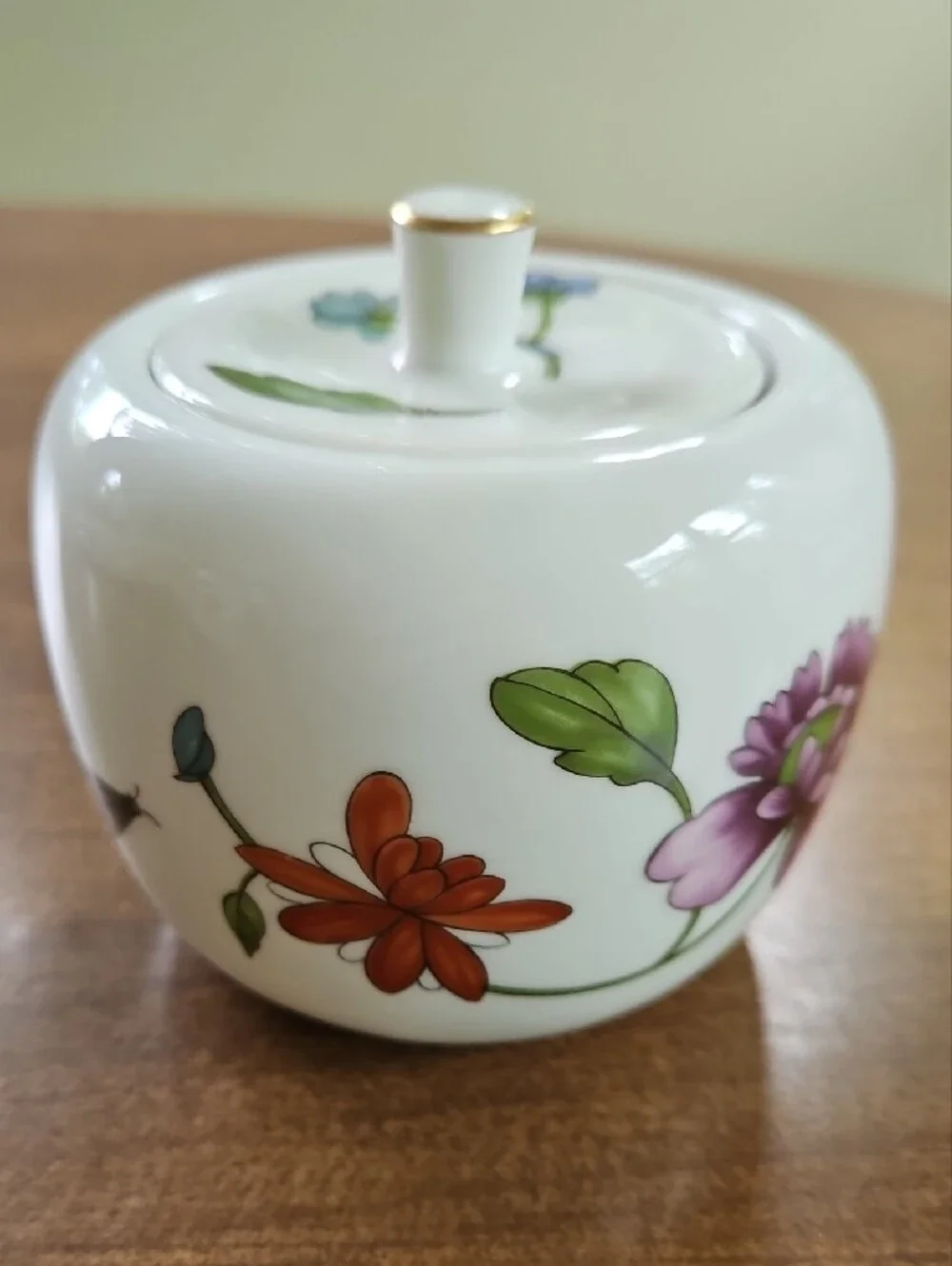 VTG Royal Worcester Astley Porcelain Sugar Bowl and Creamer Set